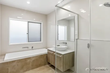 Property photo of 41 Walker Avenue Belivah QLD 4207