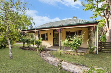 Property photo of 37 Lumsdens Lane Koroit VIC 3282