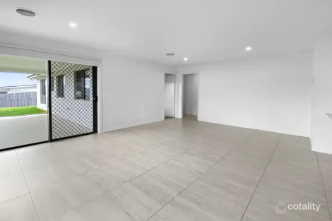 Property photo of 8 Dengate Crescent Moncrieff ACT 2914