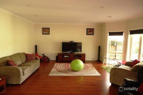 Property photo of 7 Byron Road Kilsyth VIC 3137