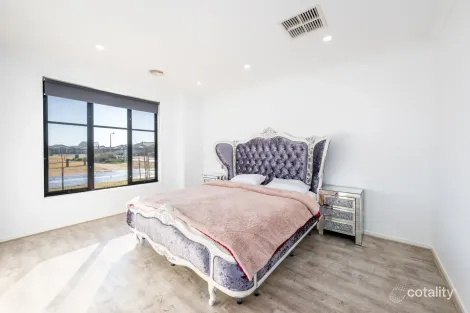 Property photo of 1 Mey Place Shepparton VIC 3630