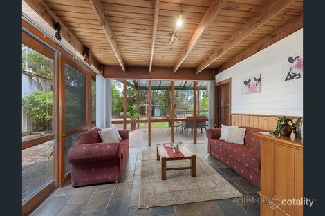 Property photo of 90 Brougham Street Eltham VIC 3095