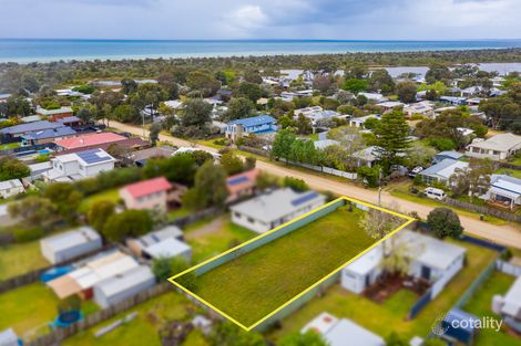 Property photo of 30 Swan Parade St Leonards VIC 3223