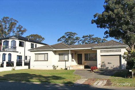 18 Cambewarra Rd, Fairfield West, NSW 2165