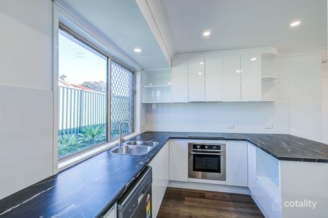 Property photo of 1/9 Nina Parade Arundel QLD 4214