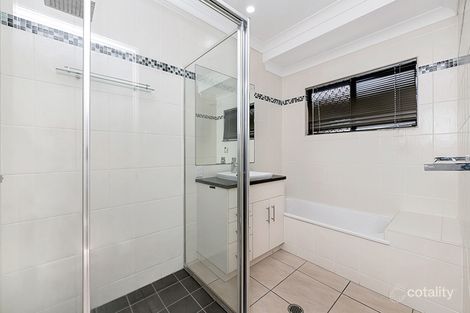 Property photo of 34 Dungurra Place Bushland Beach QLD 4818