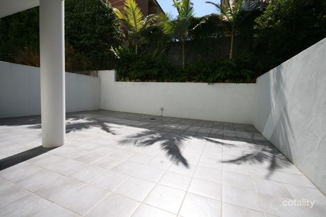 Property photo of 284 Vulture Street Kangaroo Point QLD 4169