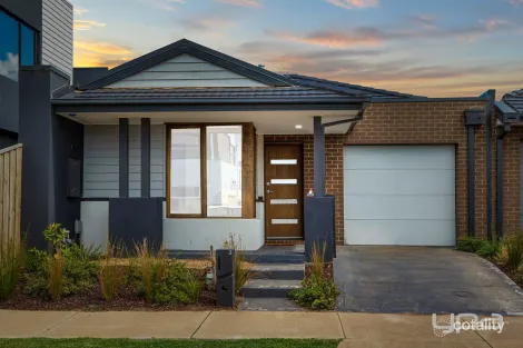 Property photo of 3 Greco Street Deanside VIC 3336