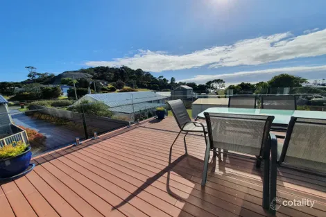 2/3 Douglas St, Bicheno, TAS 7215