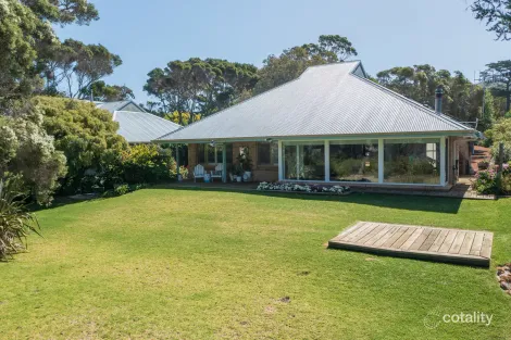 Property photo of 6 Rainbow Close Ocean Beach WA 6333