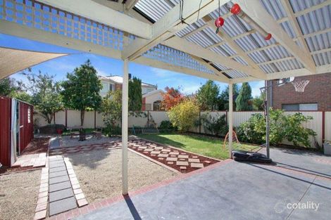 Property photo of 28 Samuel Court Bundoora VIC 3083