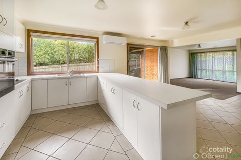 Property photo of 23 Walker Drive Drouin VIC 3818
