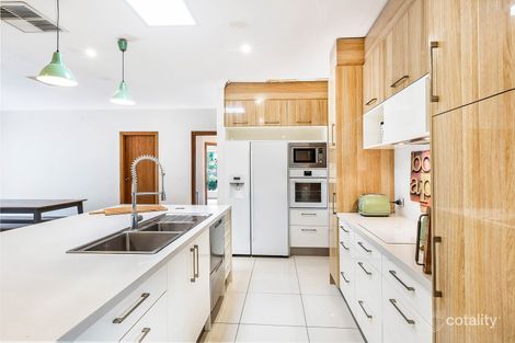 Property photo of 4 Rochdale Court Onkaparinga Hills SA 5163