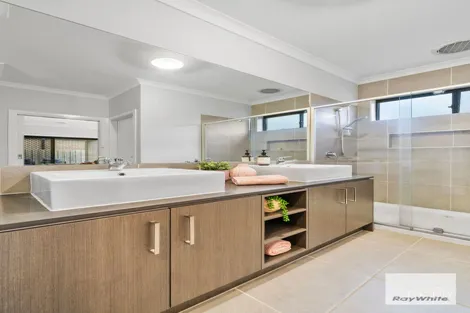 Property photo of 6 Beaumont Street Aintree VIC 3336