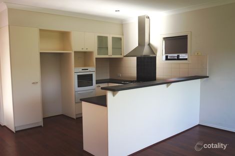 Property photo of 46 Dickerson Way Caroline Springs VIC 3023