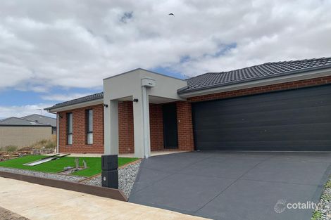 Property photo of 5 Liston Avenue Tarneit VIC 3029