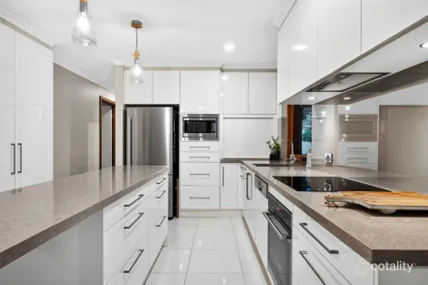 Property photo of 19 Mariners Crescent West Lakes SA 5021