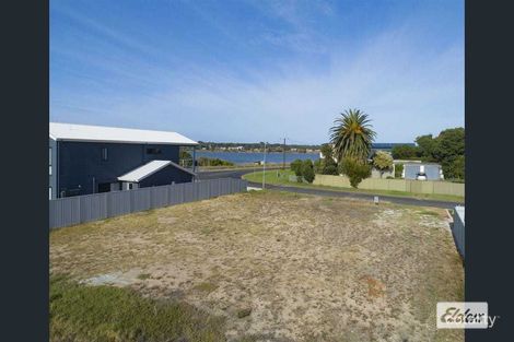 1j Daniel Ave, Goolwa North, SA 5214