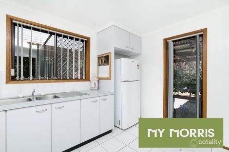 Property photo of 32 Saggers Close Gordon ACT 2906