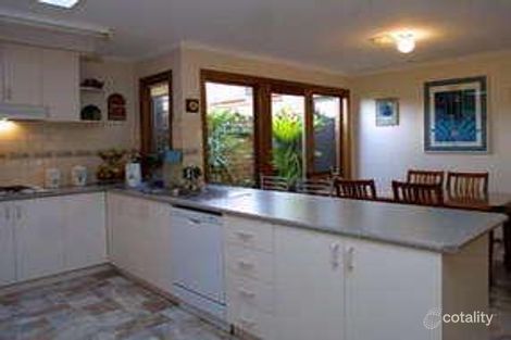 Property photo of 2 Argyle Court Berwick VIC 3806