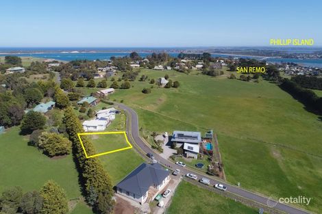 12 Breeze Ct, San Remo, VIC 3925