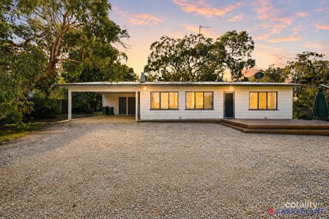 2 Surf Pde, Inverloch, VIC 3996