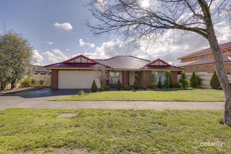 Property photo of 35 Kippenross Drive Narre Warren South VIC 3805