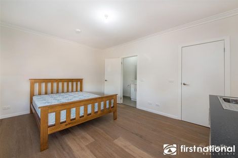 Property photo of 15 Shrives Road Narre Warren VIC 3805