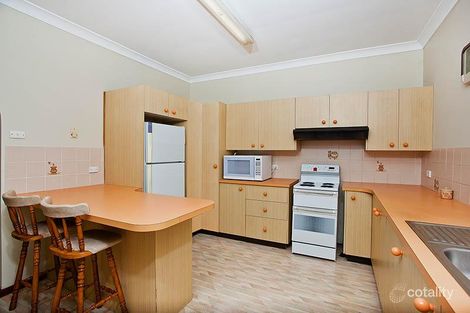 Property photo of 13 Forest Road Heathcote NSW 2233