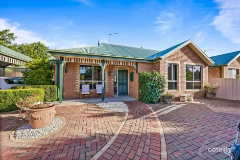 1 Balmoral Dr, Ballarat East, VIC 3350