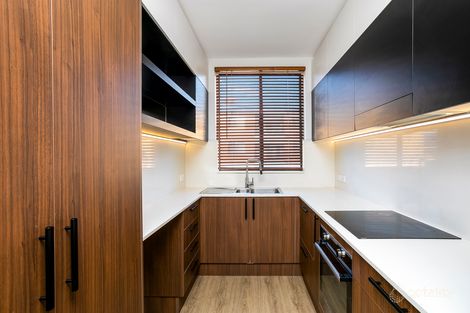 Property photo of 4/22 Boronia Street Dee Why NSW 2099