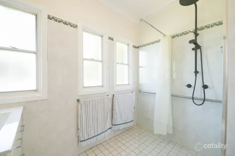 Property photo of 27 Grenfell Street Forbes NSW 2871