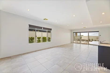 Property photo of 32 Explorer Street Yanchep WA 6035