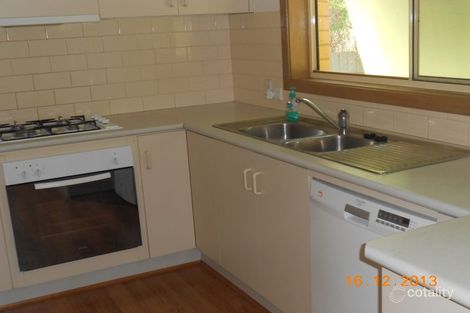 Property photo of 4 Girraween Mews Glenfield Park NSW 2650