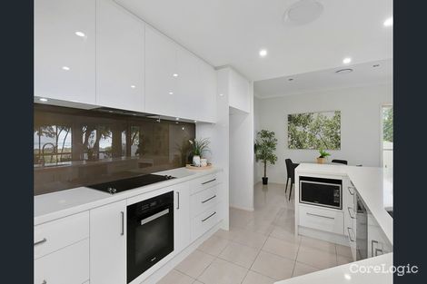 Property photo of 29 Empire Vista Ormiston QLD 4160