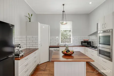 Property photo of 21 Burton Street Harristown QLD 4350