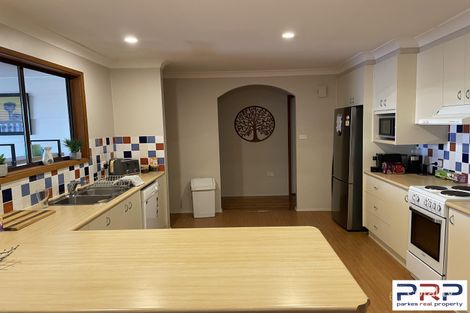 Property photo of 15 Thurlstone Street Parkes NSW 2870