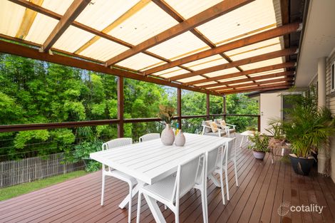 Property photo of 59 Valentia Street Mansfield QLD 4122