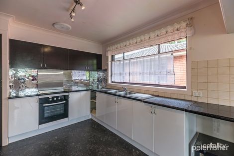 Property photo of 18 Wattle Avenue Orange NSW 2800