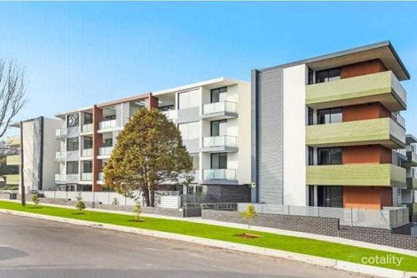 Property photo of 104/28-30 Burbang Crescent Rydalmere NSW 2116