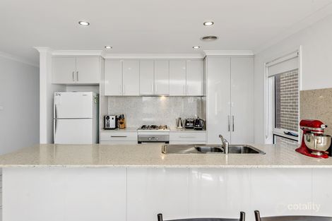 Property photo of 30 Maris King Street Casey ACT 2913