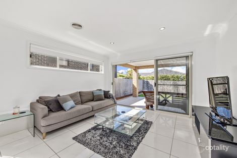 Property photo of 30 Maris King Street Casey ACT 2913