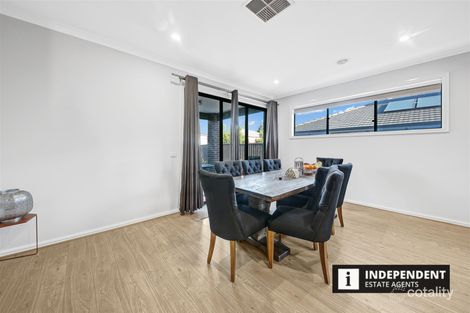 Property photo of 4 Hartland Rise Cobblebank VIC 3338