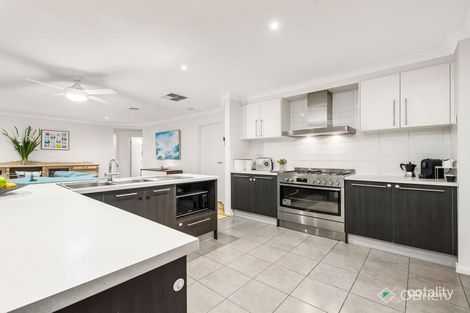 Property photo of 4 The Grove Keysborough VIC 3173