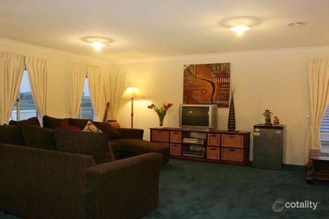 Property photo of 15 Tyrell Place Berwick VIC 3806