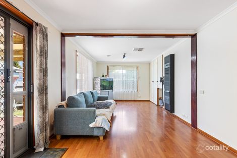 Property photo of 4 Charinga Drive Werribee VIC 3030