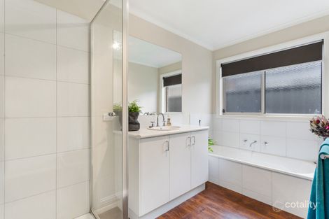 Property photo of 73 Kingston Drive Eaglehawk VIC 3556
