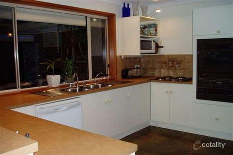 Property photo of 11 Huppatz Court Wynn Vale SA 5127