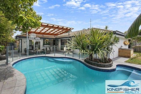 Property photo of 16 Kestrel Drive Burleigh Waters QLD 4220