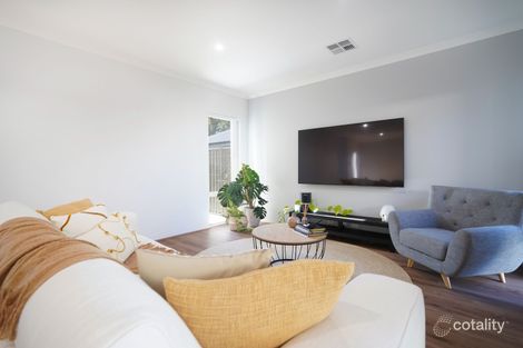 Property photo of 14 Kaleno Lane Caversham WA 6055